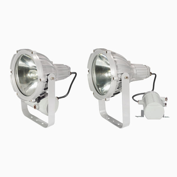 M0877 Industrial projecting light fittings